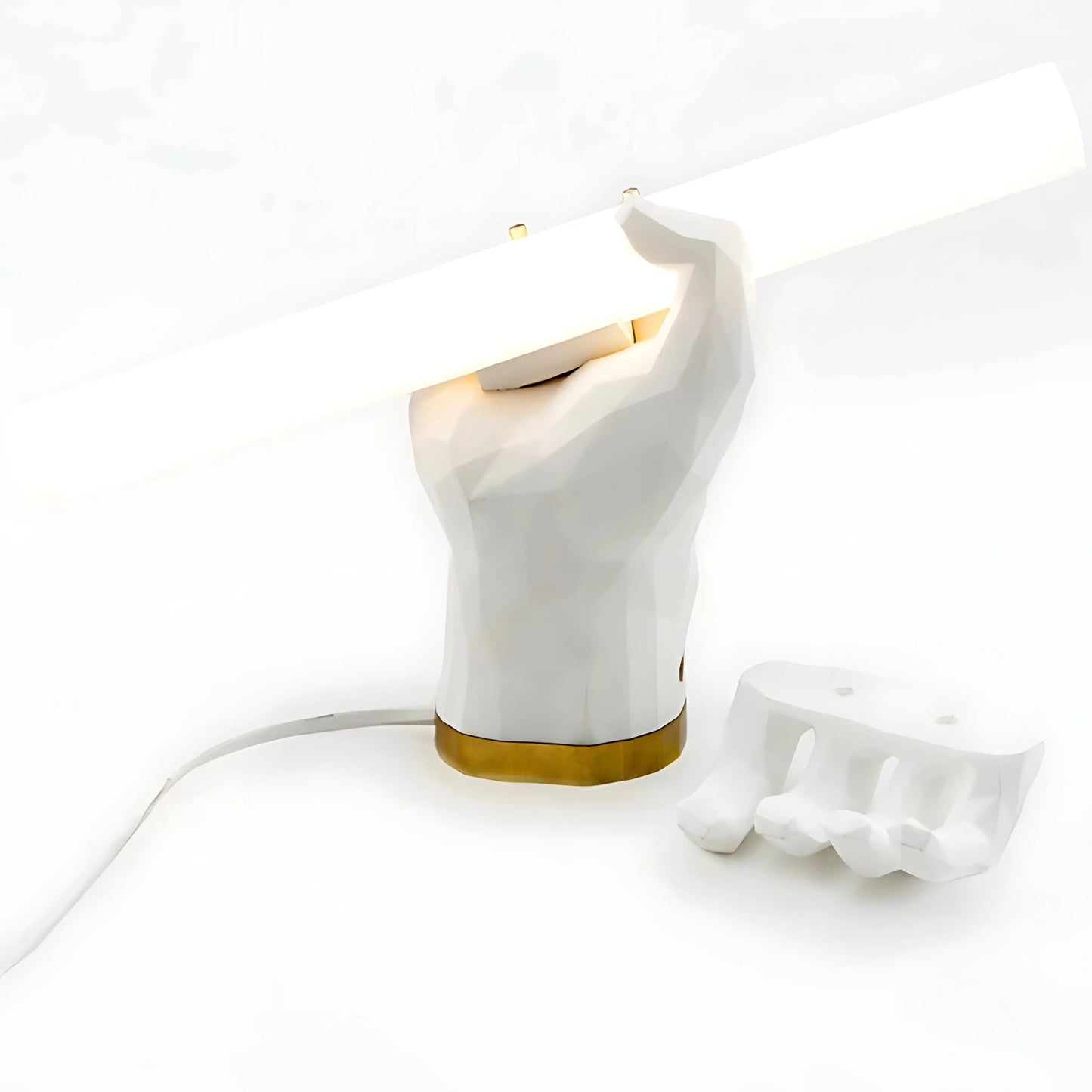 Mano Lux Lamp