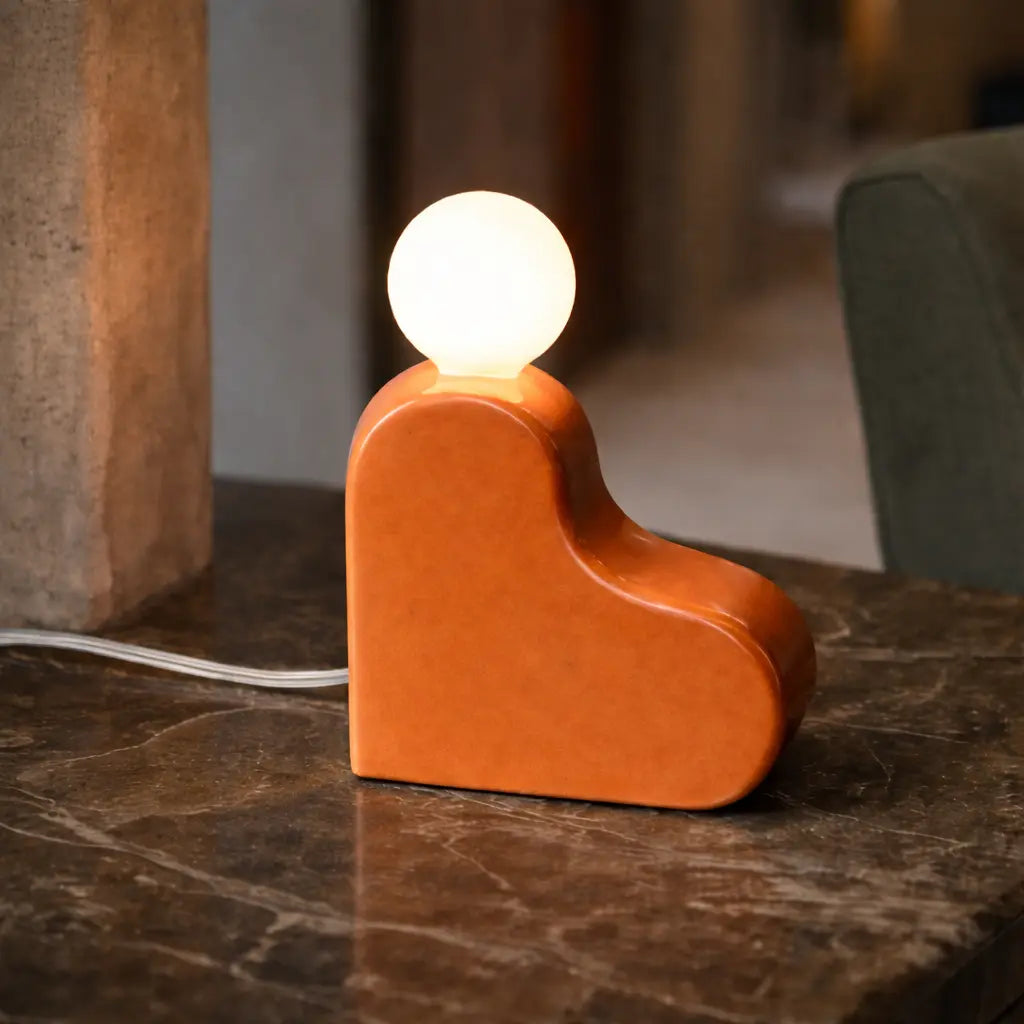 Monas Lamp