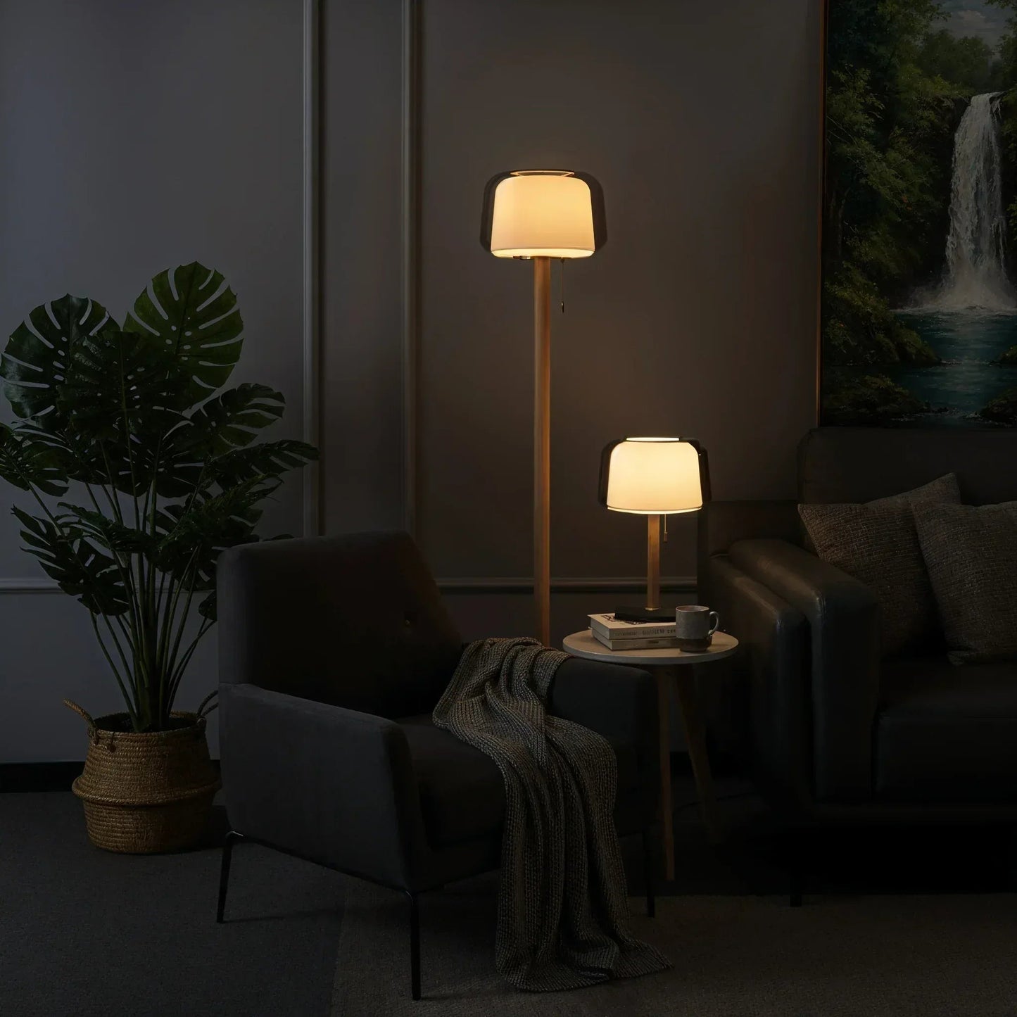 Aura Hand-Blown Glass Table Lamp