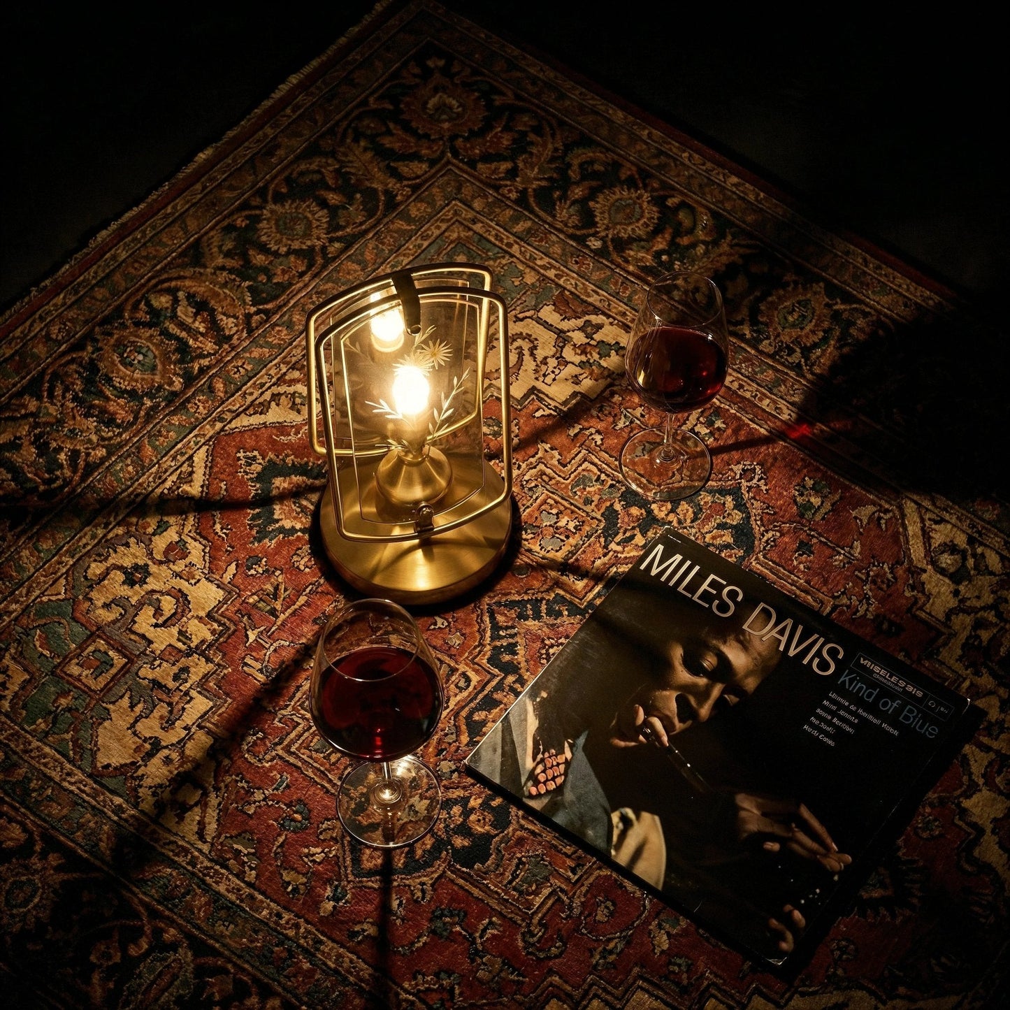 Memoir Etched Glass Brass Lamp