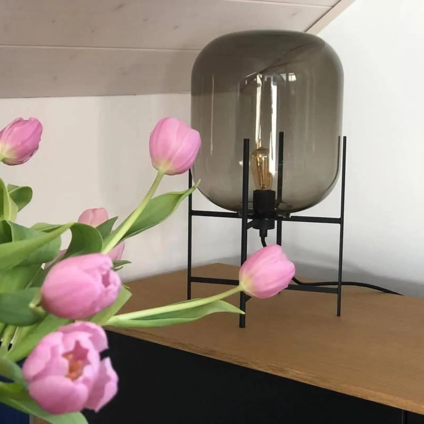 Oda Table Lamp