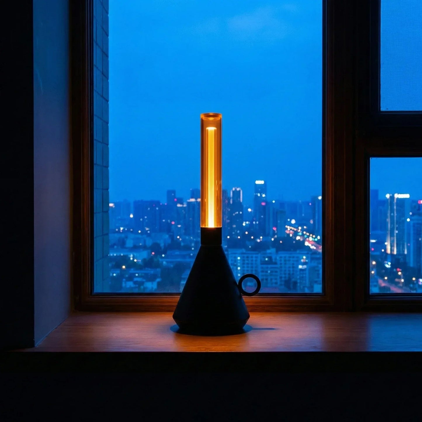 Wick Cordless Chamber Candle Lamp
