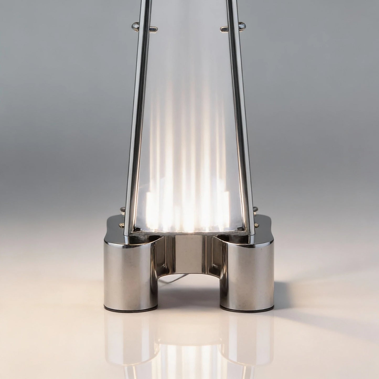 Askr Floor Lamp