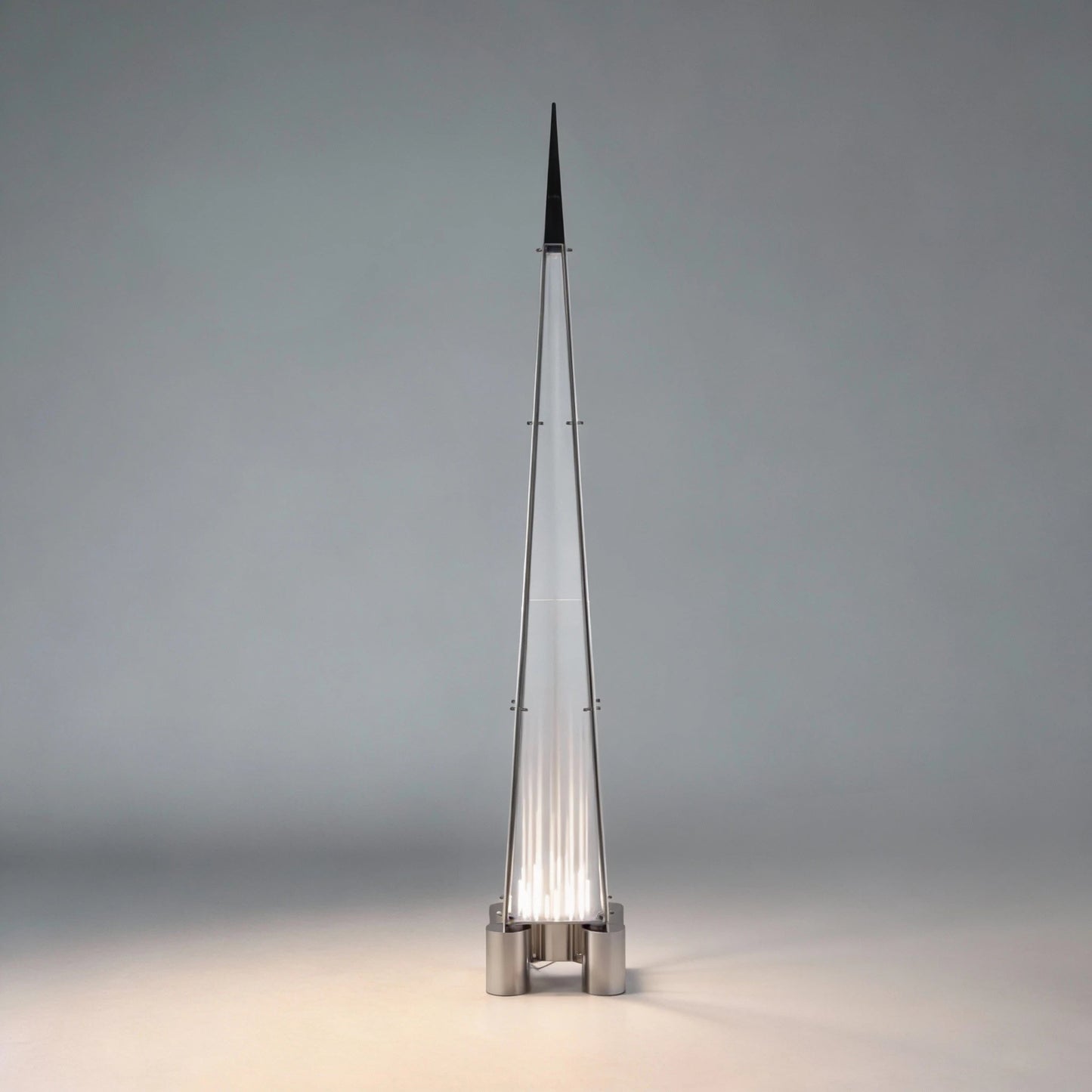 Askr Floor Lamp