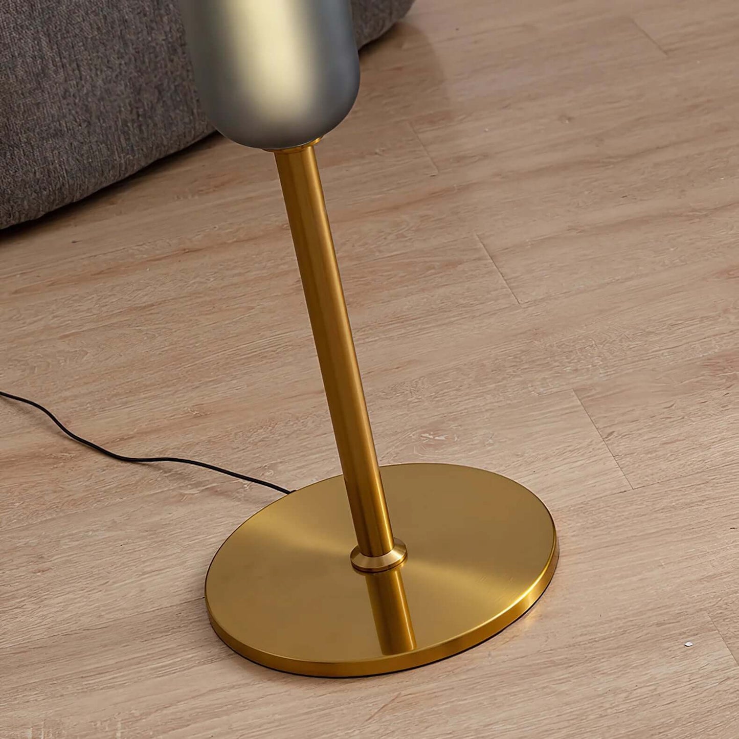 Hue Blend Floor Lamp