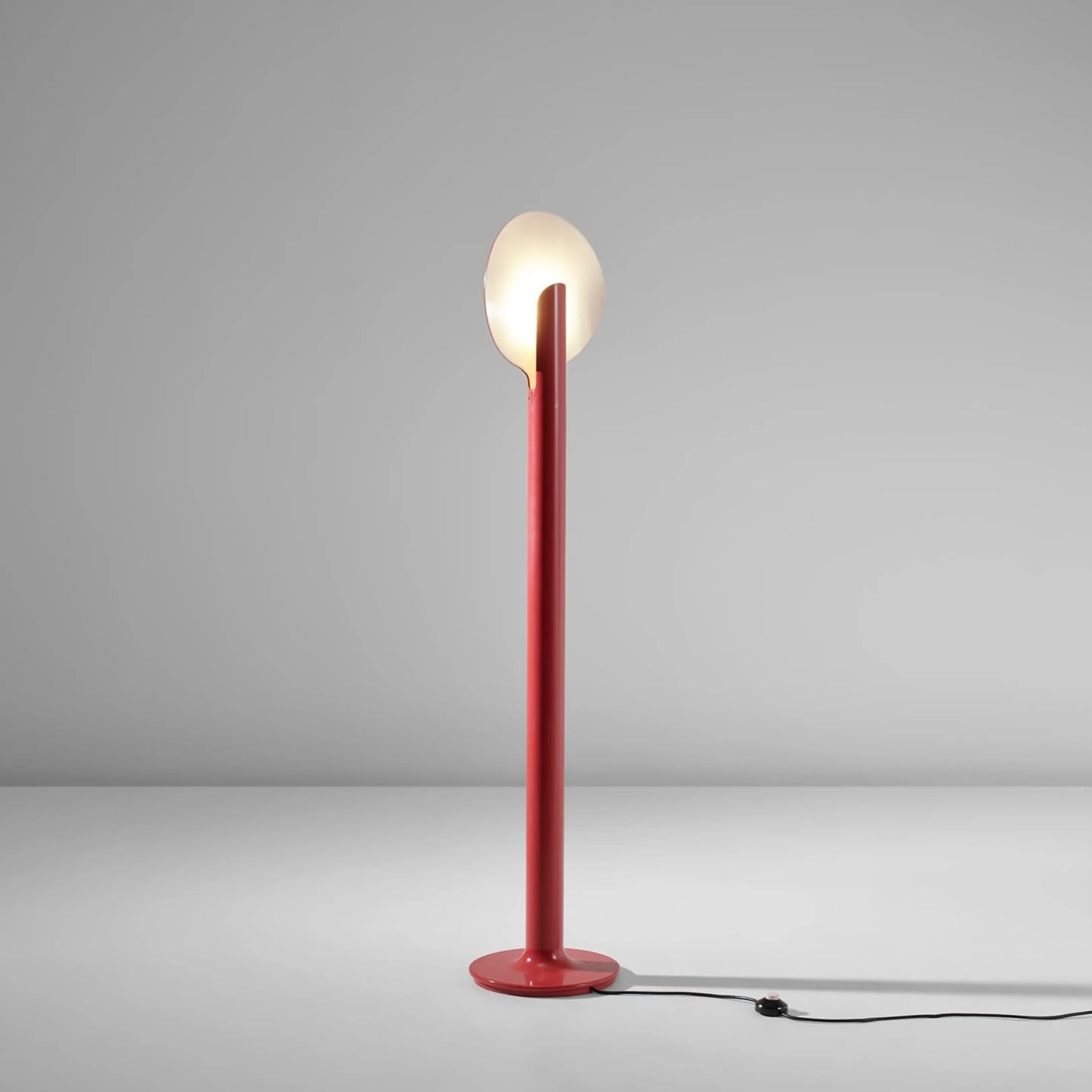 Elaris Pillar Lamp