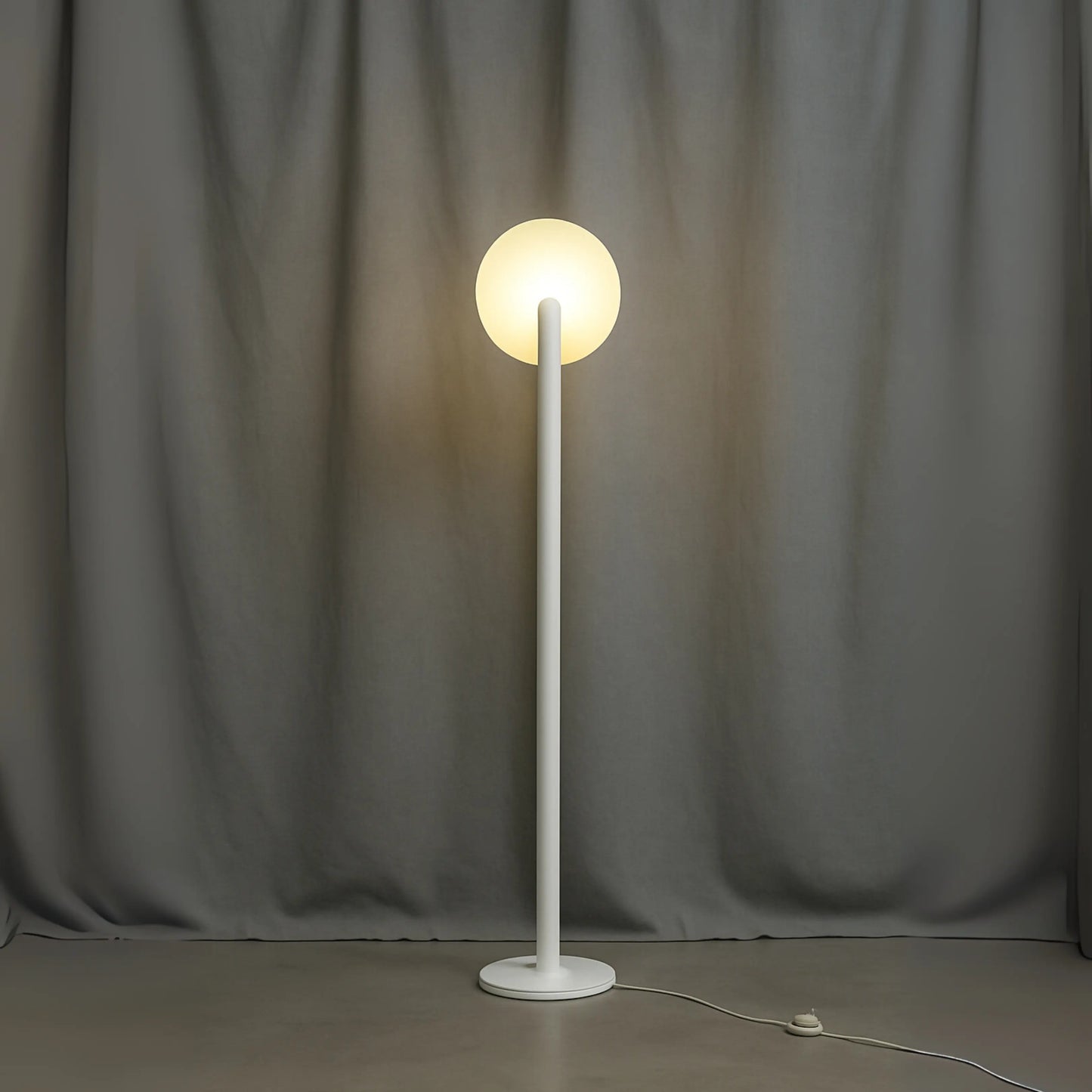 Elaris Pillar Lamp