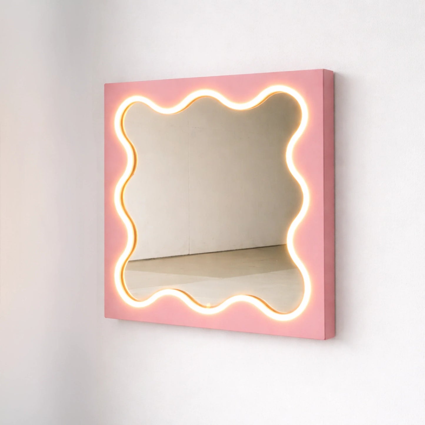 Enzo Mirror