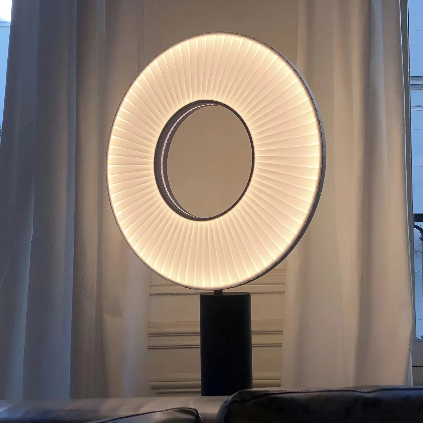 Iris Ring Table Lamp