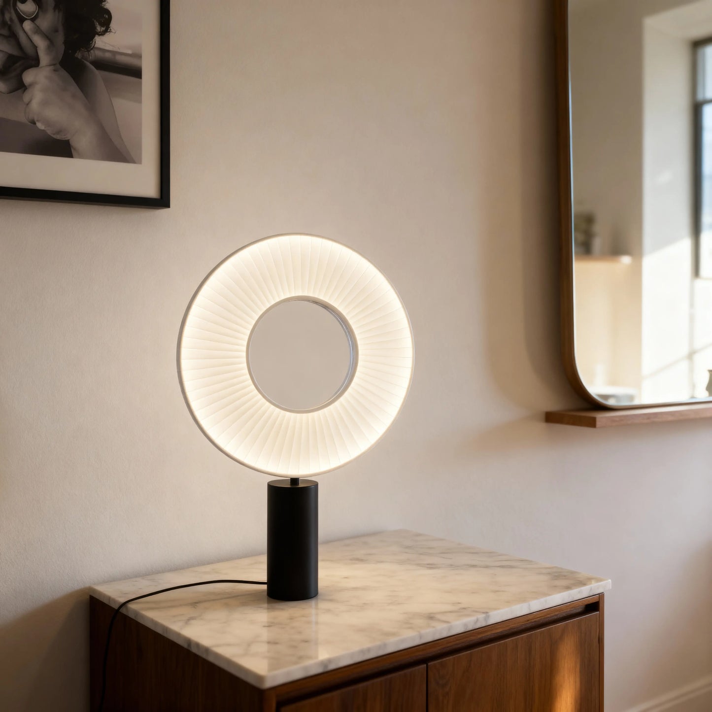 Iris Ring Table Lamp