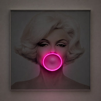 Marilyn Monroe Bubble Gum LED Wall Art – Pink LED Canvas with Bubble Accent