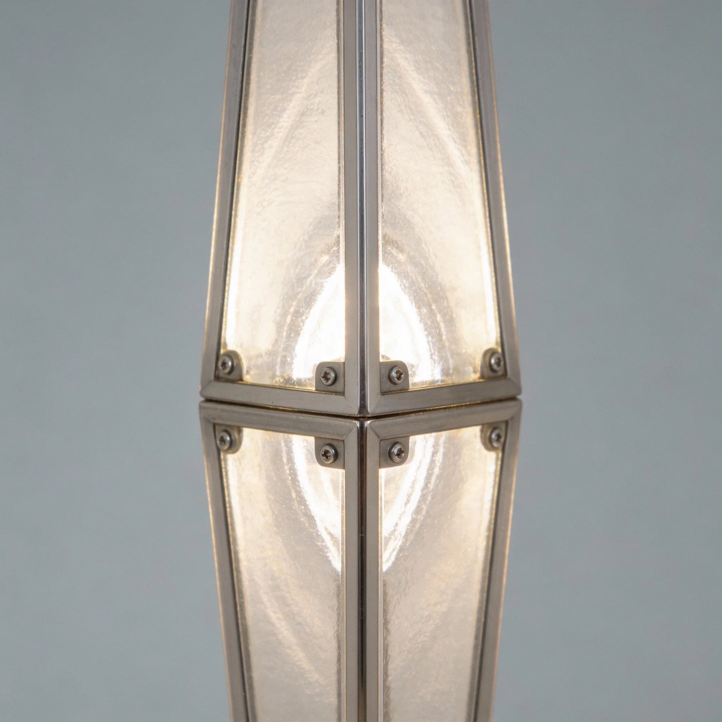 Skeldar Floor Lamp