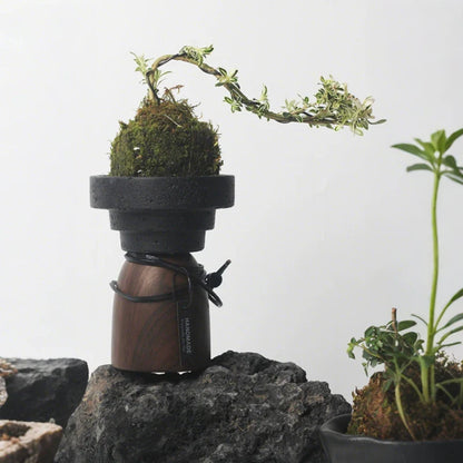 MoltenStill™ Candle Holder