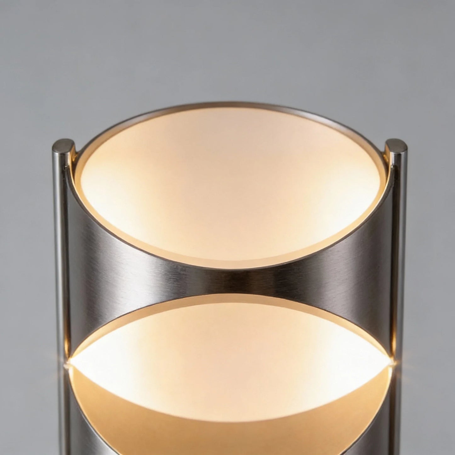 Veyra Floor Lamp