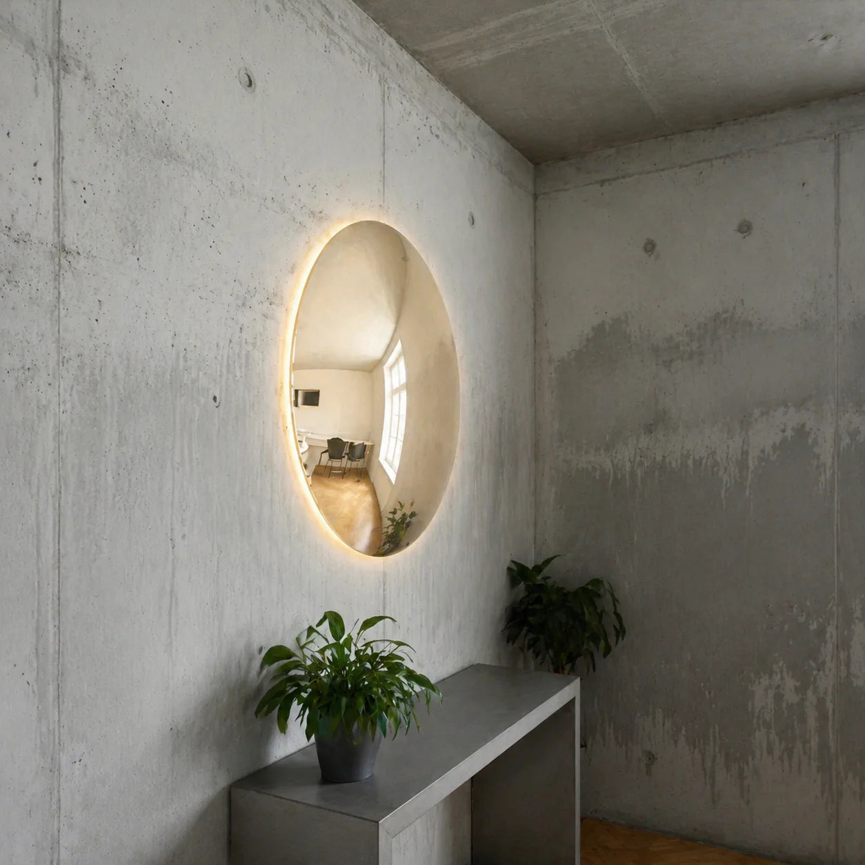 Convex Glow Mirror | Golden Halo