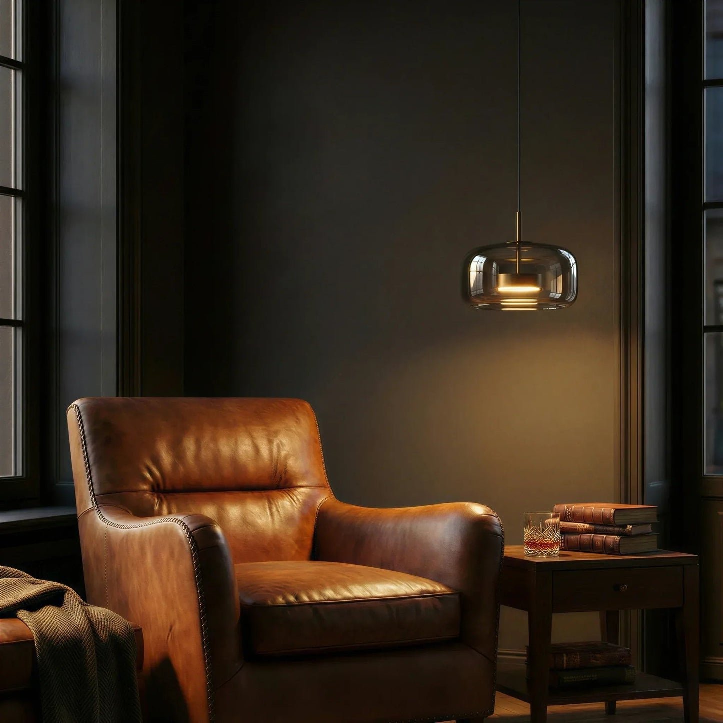 Vela Floating Glass Pendant Light
