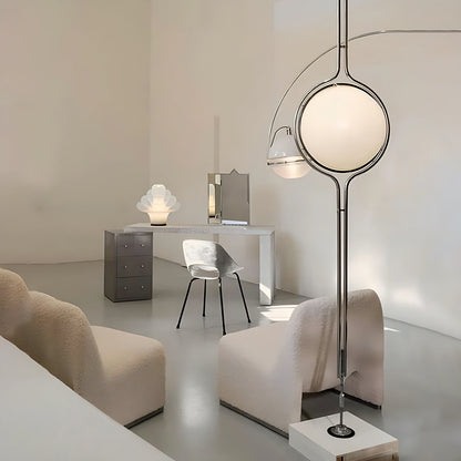 Solus Floor to Ceiling Lamp